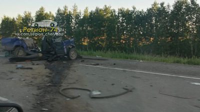 Легковушку разорвало на две части в Челябинской области 