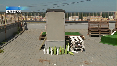 Челябинец устраивал вечеринки на крыше дома