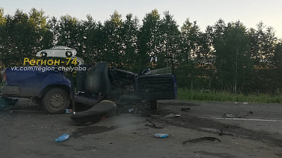 В аварии в Сосновском районе погиб человек. Вызвать медиков оказалось непростой задачей. 