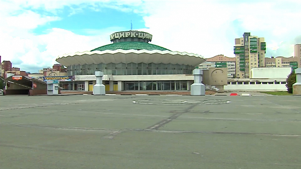 Здания-близнецы челябинских шедевров