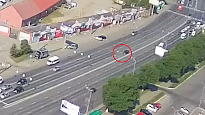 Момент страшного ДТП с иномаркой и велосипедом попал на видео 