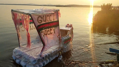 Школьников на яхте «Гуччи» перехватили озерские спасатели