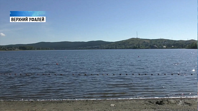 Девочка спасла тонущую малышку