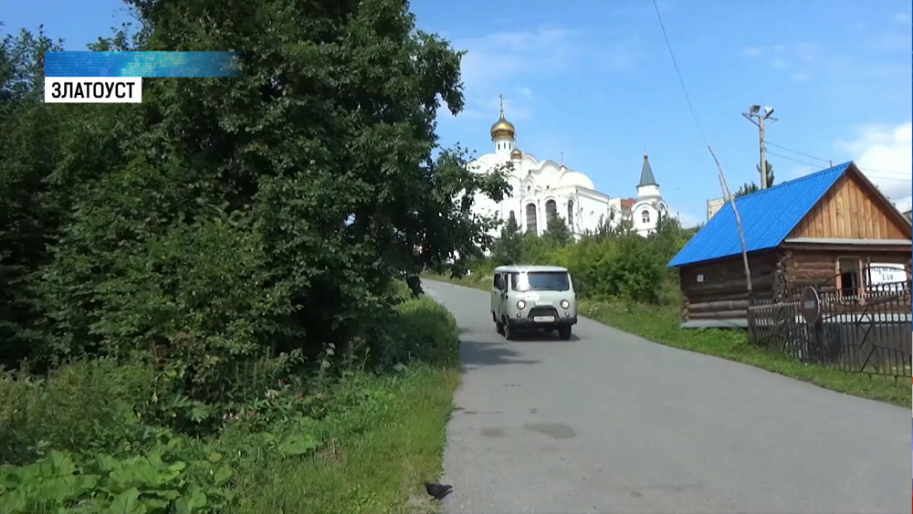 В Златоустовском храме украли будку для питания