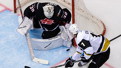 «Трактор» разгромил омский «Авангард» 