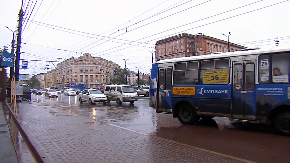 На центральных улицах могут появиться выделенные полосы