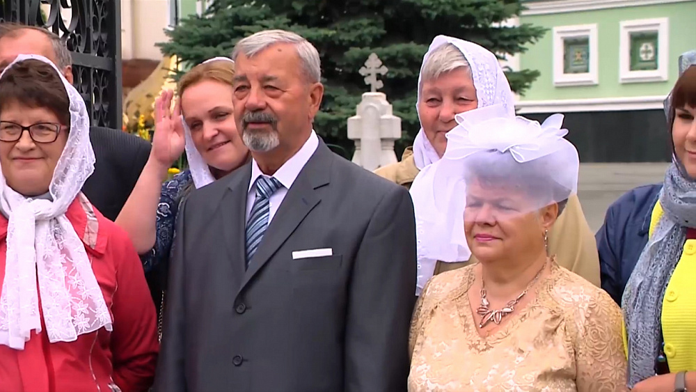 50 лет прожили, решили обвенчаться