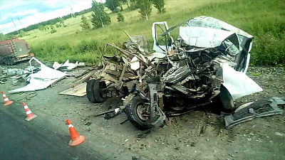 Пассажир «ГАЗели» погиб в аварии на трассе 