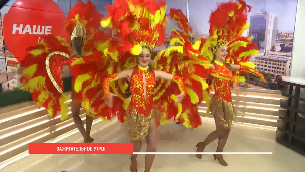 Восхитительные перья от шоу-балета Пандора