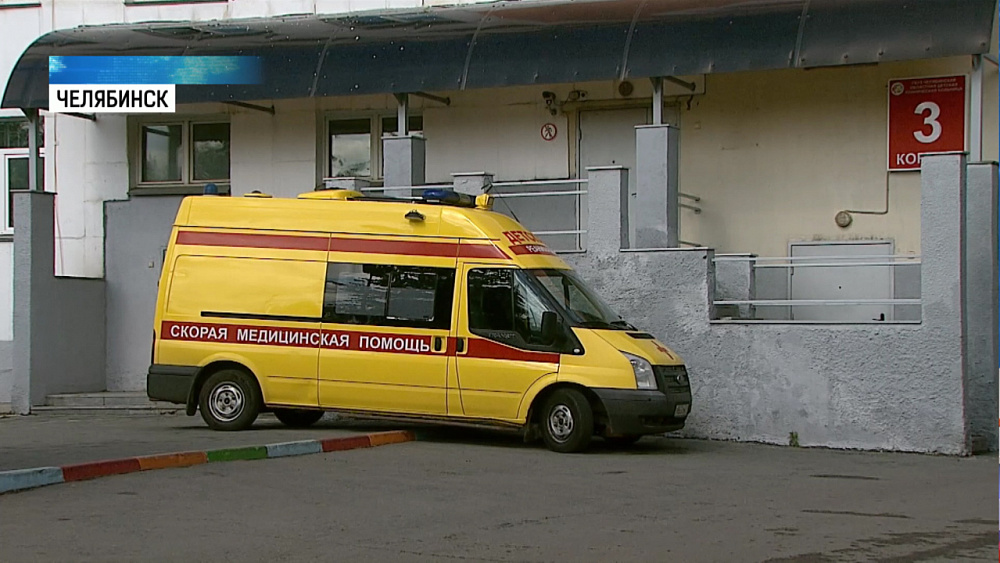 «Чудо медицины»: врачи выписывают мальчика, которому сняли часть черепа