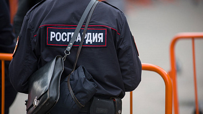 Маленьких велосипедистов вернули родителям росгвардейцы в Челябинске