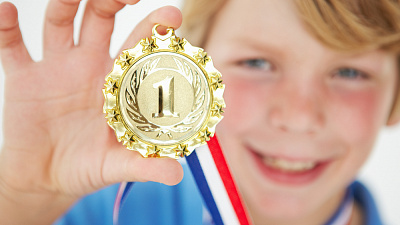 Утверждена премия школьникам за успехи в спорте и музыке