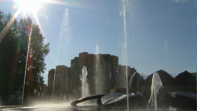 В центре Копейска заработал обновленный фонтан