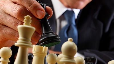 Международный мастер Александр Гутенёв: «Шахматы помогают состоявшимся людям в их бизнесе»