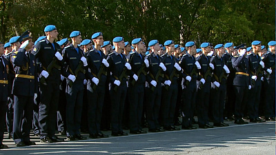 В училище штурманов 400 курсантов приняли присягу