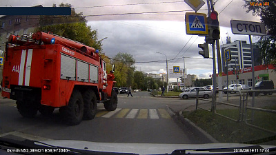 Автомобиль пожарной службы оказался участником ДТП