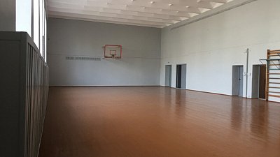 «Реальные дела» изменили школьный спортзал в Чебаркуле