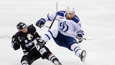 «Трактор» одержал волевую победу над московским «Динамо». Репортаж с арены «Трактор»