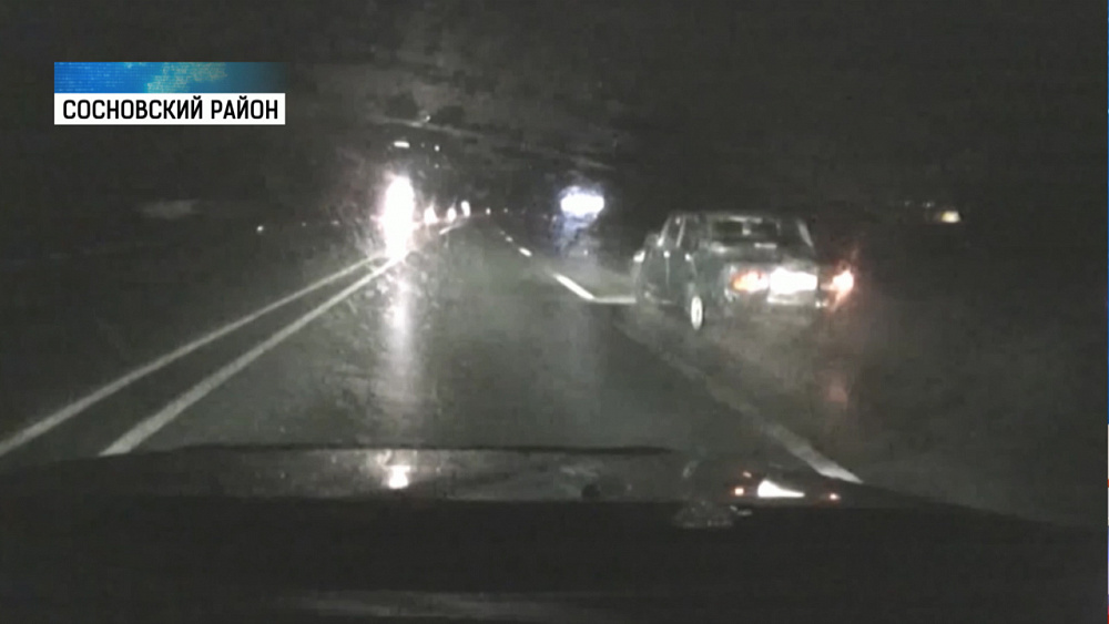 Пьяные подростки угнали автомобиль