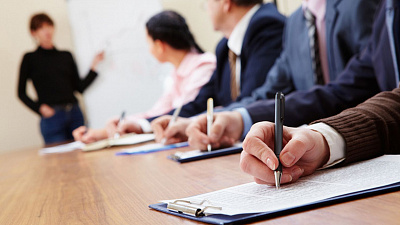 Четверть южноуральцев ежемесячно повышают квалификацию