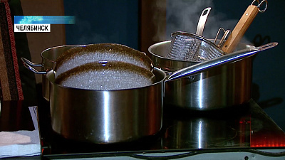 Японские повара научили челябинцев готовить рамэн