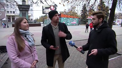 Урбанист проверил вывески на Кировке