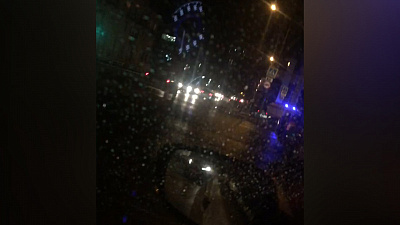 ﻿В центре Челябинска пешеход попал под колеса машины