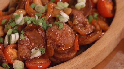 Фасоль белая консервированная по-деревенски