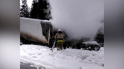 Момент страшного ДТП на трассе Москва-Челябинск попал на видео 