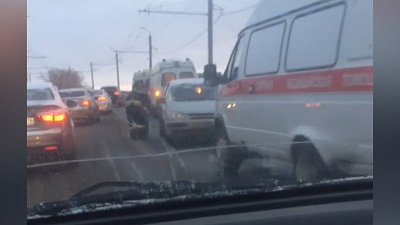 «Хендай Гетз» и «Киа» столкнулись на Бродокалмакском тракте