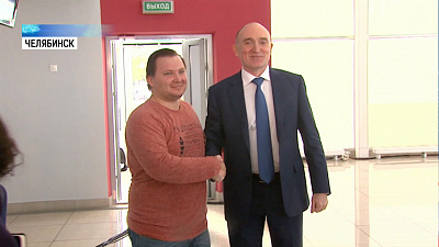 Губернатор сделал фотографии с журналистами