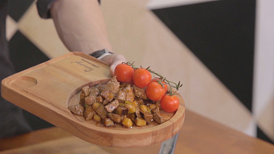 Свинина тушеная с баклажаном