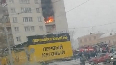 На одном из балконов на ЧТЗ разгорелся пожар