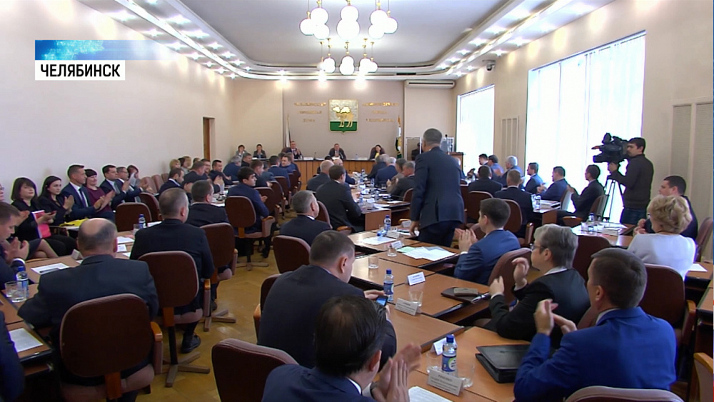 Двух депутатов гордумы лишили мандатов