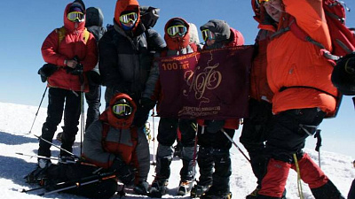 ОТВ покажет фильм об экспедиции минфина на Эльбрус