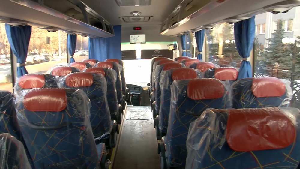 В Челябинск приехали первые экоавтобусы