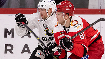 «Трактор» уступил лидеру КХЛ «Автомобилисту»