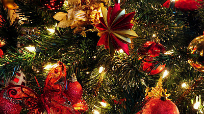 На Рождественских елках губернатора побывает 6000 детей