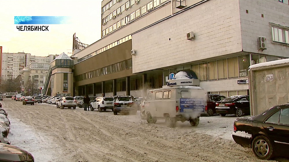 Челябинцы жалуются на отсутствие парковки по Васенко