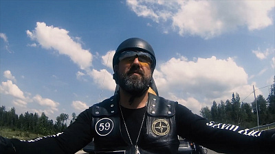 В сети появился тизер фильма о путешествии челябинского священника-байкера по храмам России В сети появился тизер фильма о путешествии челябинского священника-байкера по храмам России