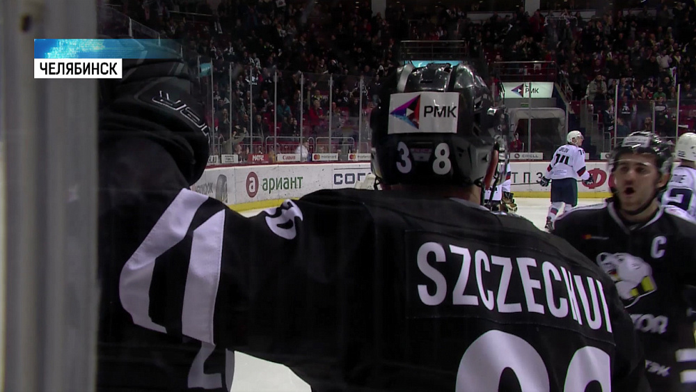 «Трактор» провел матч против «Торпедо» 