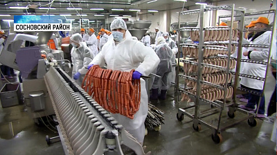 Губернатор осмотрел агропредприятия Сосновского района