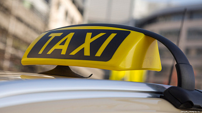 Как выбрать службу такси