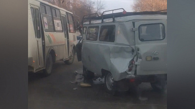 «УАЗик» и «Газель» столкнулись в Советском районе. Есть погибший