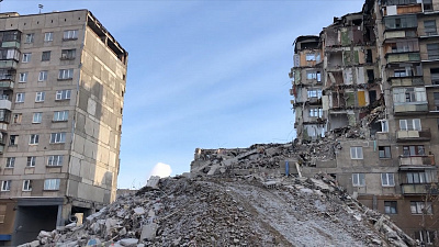 Игроки хоккейного клуба «Трактор» посетили место трагедии в Магнитогорске