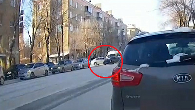 Авария на Ленинградской в Магнитогорске попала на видео