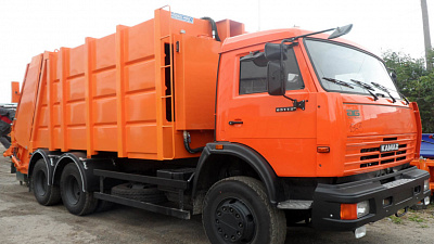 В Челябинске продолжают действовать двойные тарифы на вывоз мусора