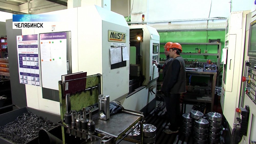 Губернатор встретился с рабочими завода