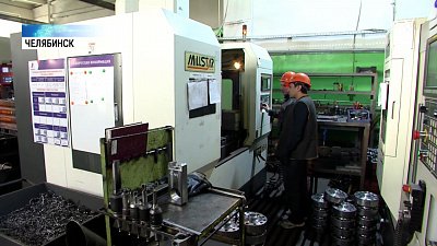 Губернатор встретился с рабочими завода