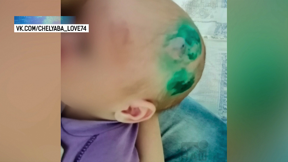 У горе-матери изъяли сына